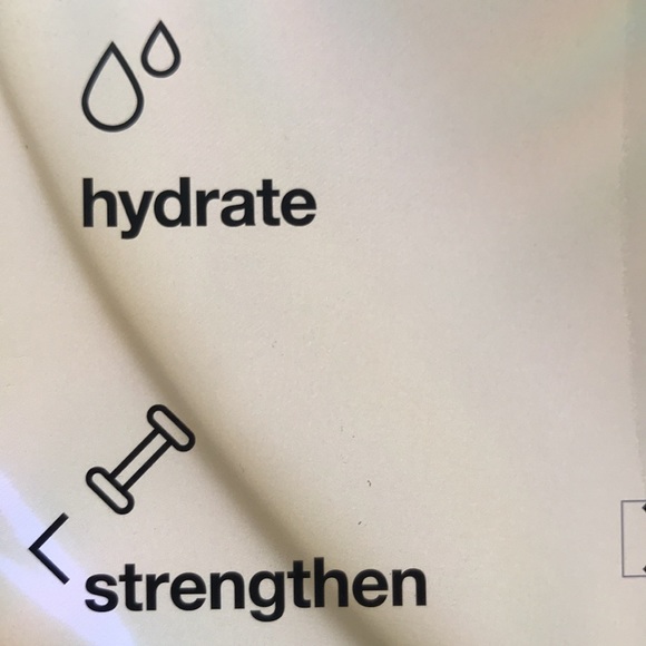 Clinique dramatically different moisturizing lotion+ - Picture 2 of 9